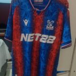 Camisa Crystal Palace masculino, excelente qualidade, usada apenas uma vez, tamanho G